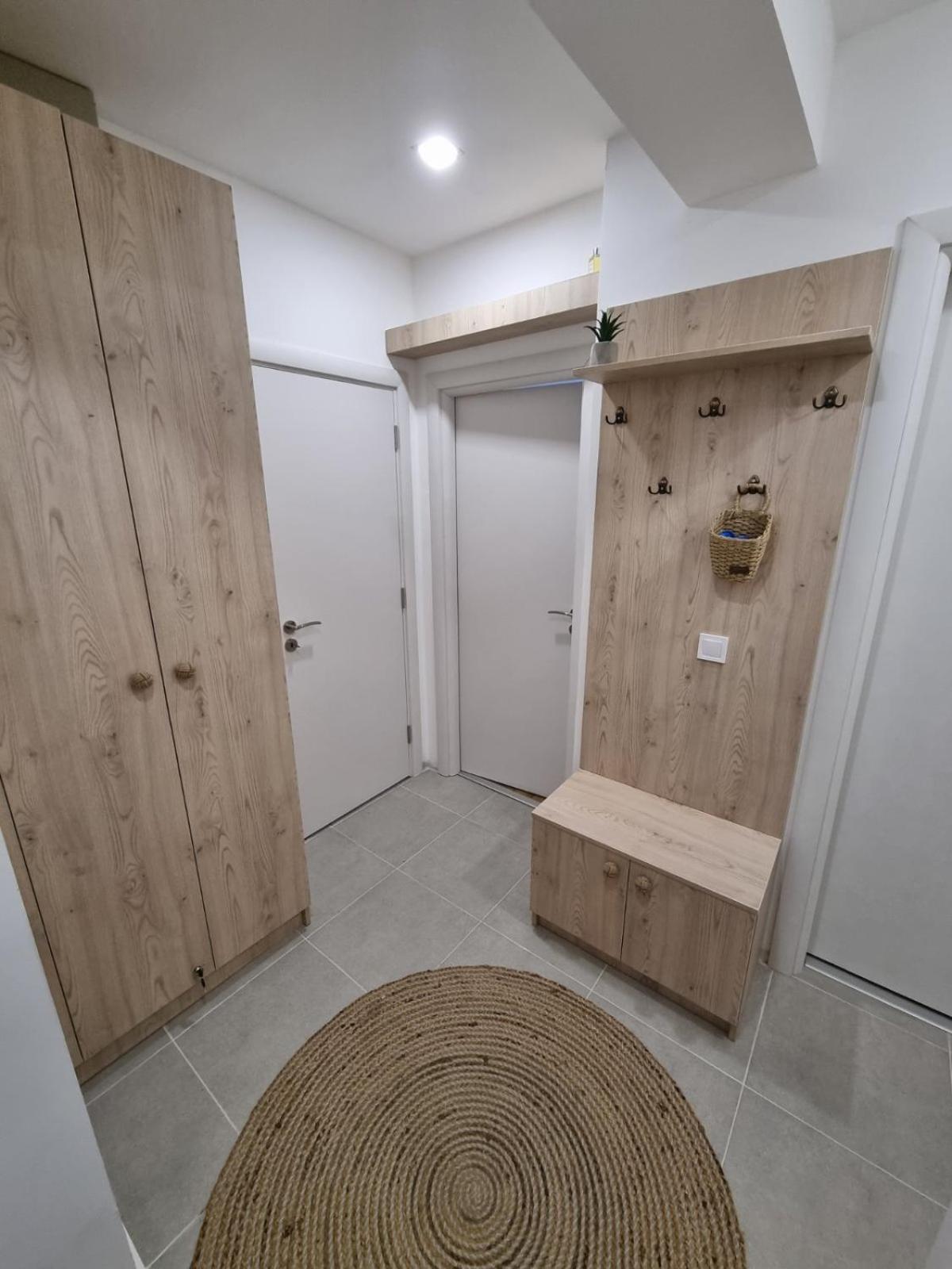Apartment Polina - 2Bd Next To Sea Garden Varna Exterior photo